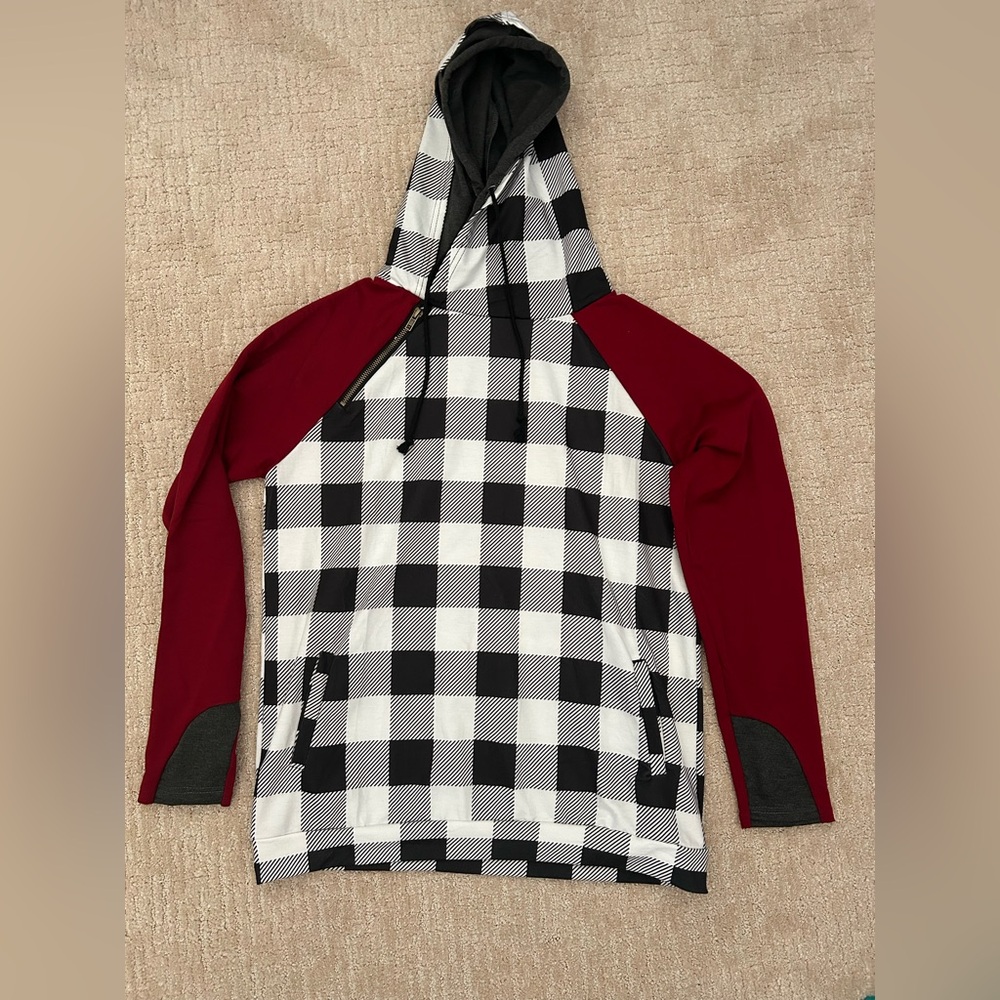 Double hooded long sleeve shirt size Large